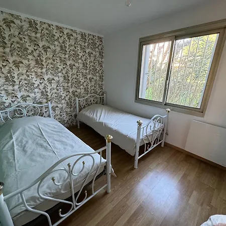 T2 Au Bord De Avec Parking, Terrasse Et Piscine Apartment